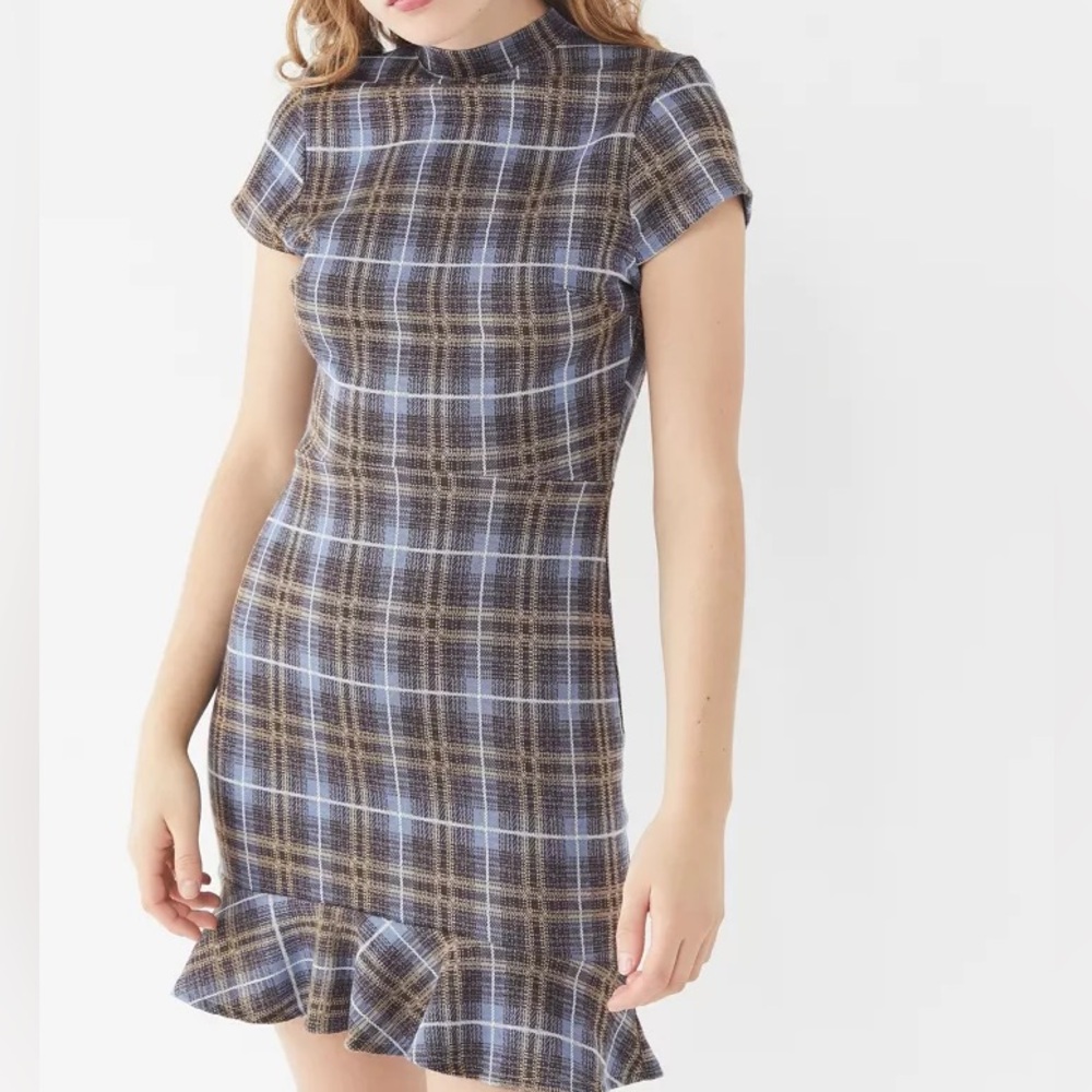 Urban Outfitters Highland Plaid Mock-Neck Mini Dress. Size L
